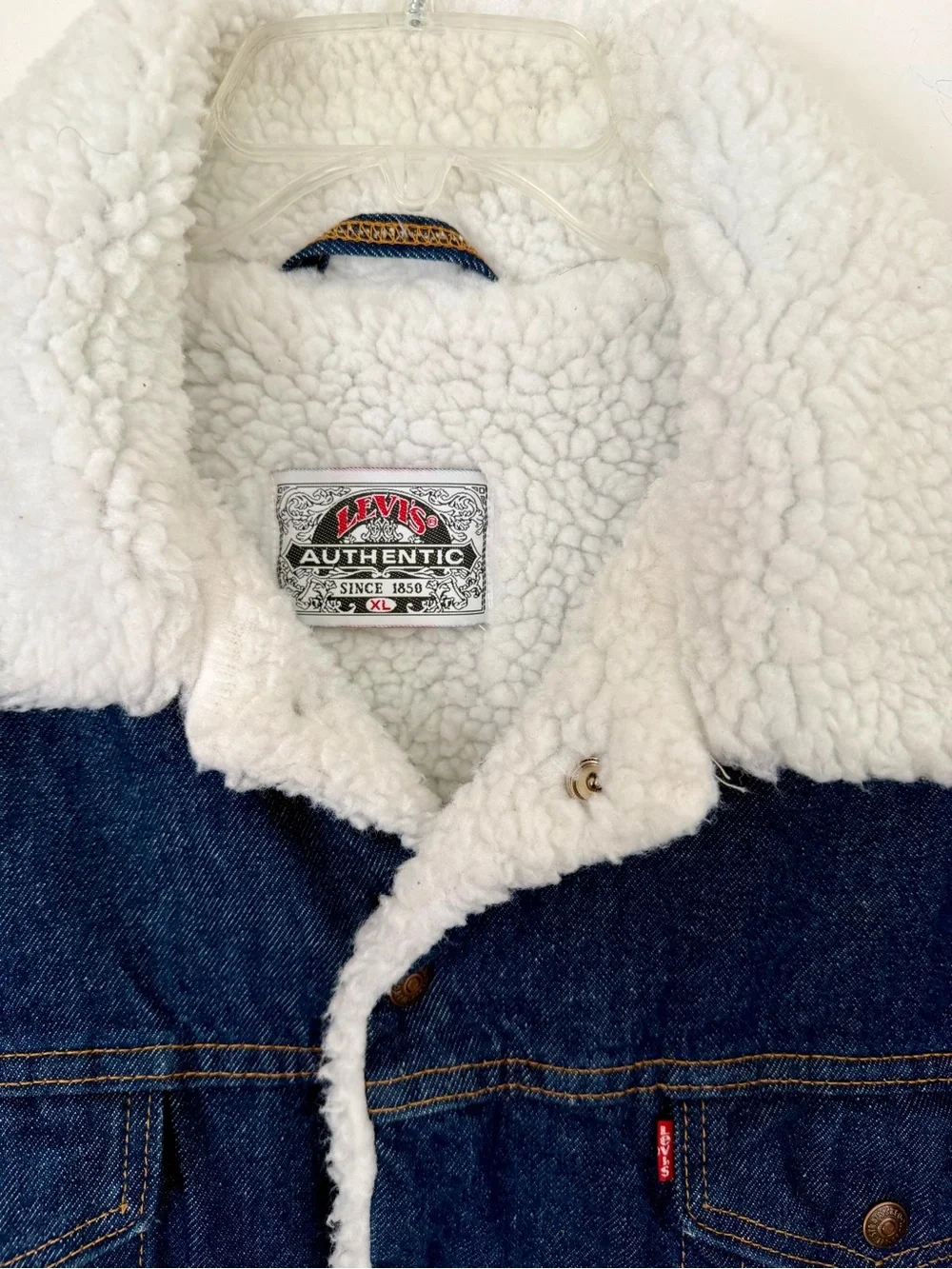 Men's Levi Vintage 80’s Sherpa-Lined Heavy Denim Jacket - Blue Snap  Like New